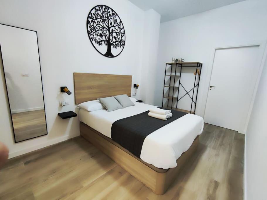 Apartamento Rio Turia C บาเลนเซีย ภายนอก รูปภาพ